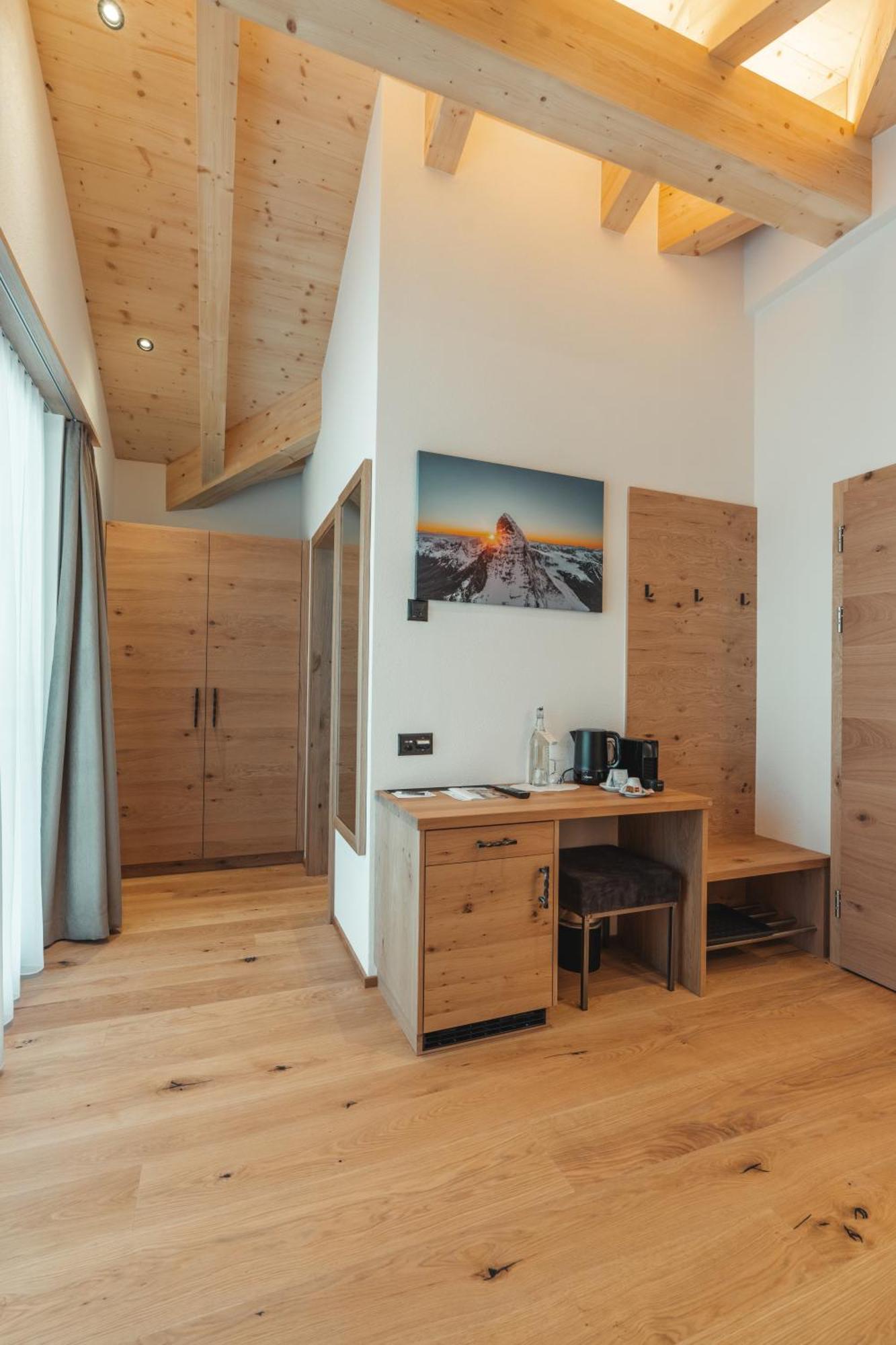Hotel Porta Cervino Tasch Luaran gambar
