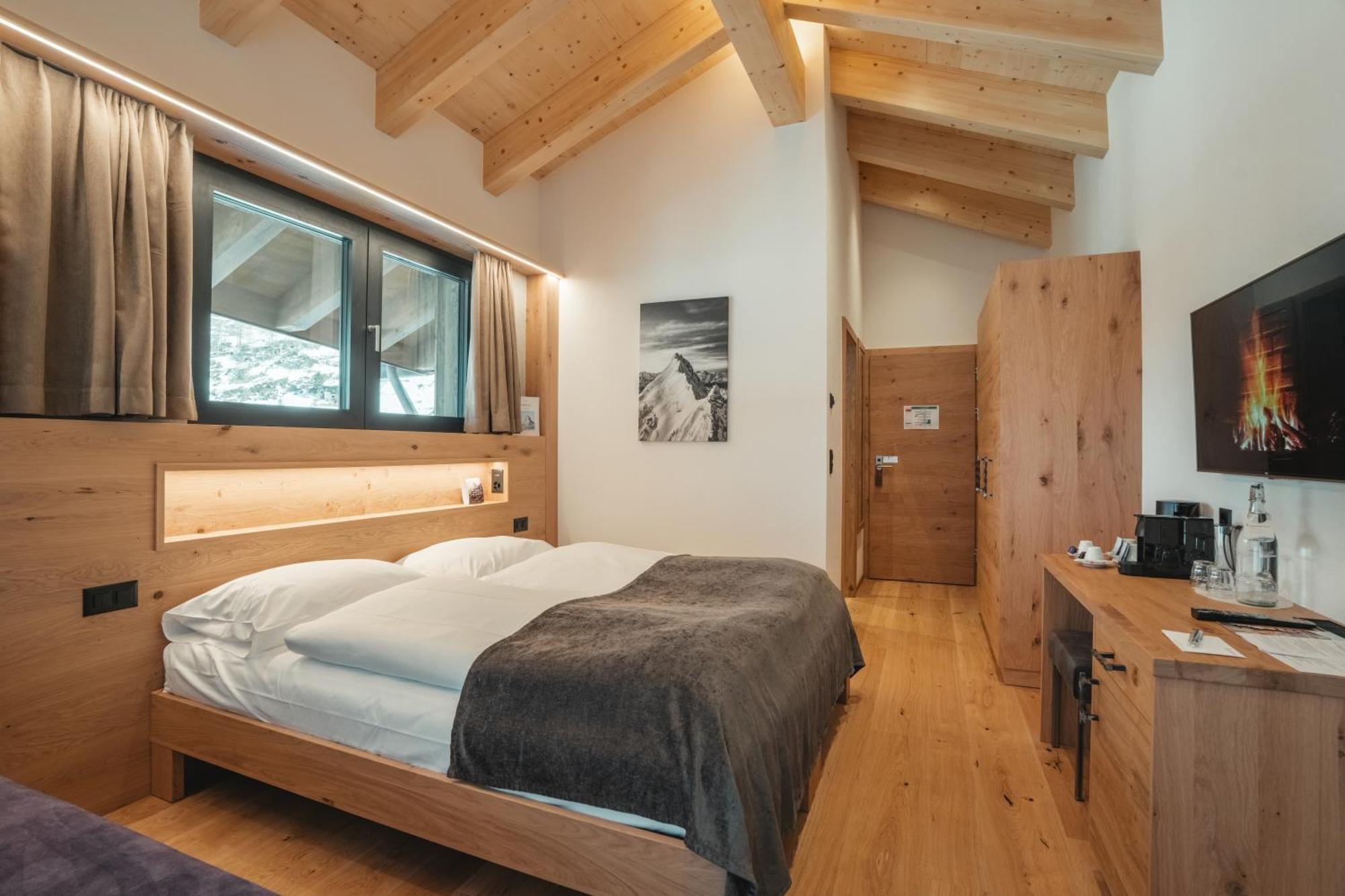Hotel Porta Cervino Tasch Luaran gambar